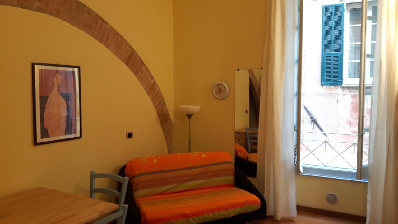 Mae Albenga Suites Kültér fotó
