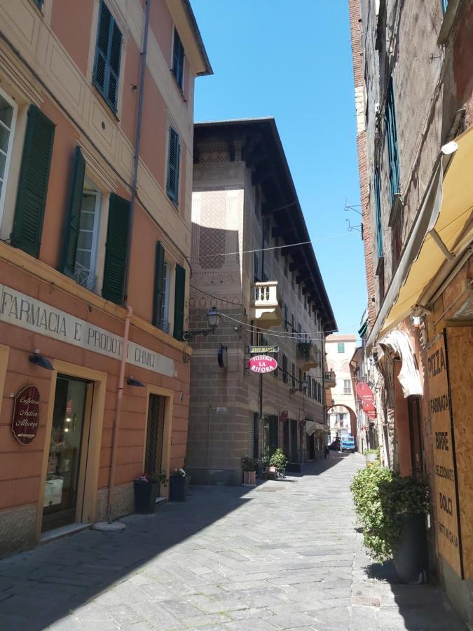 Mae Albenga Suites Kültér fotó