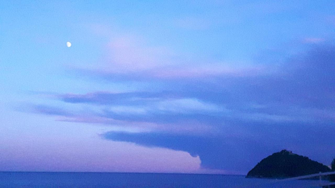 Mae Albenga Suites Kültér fotó